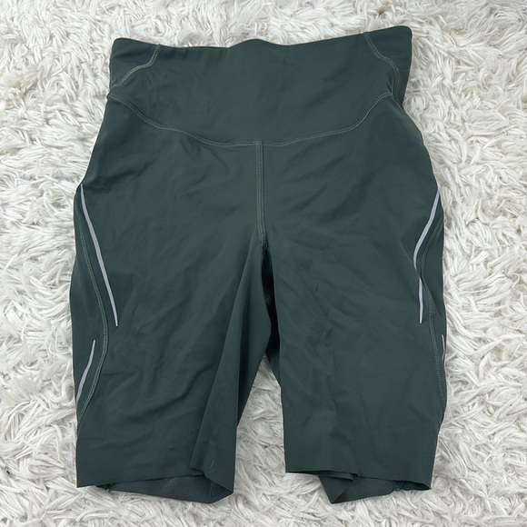 Lululemon Base Pace High-Rise Reflective Short 8" Smoked Spruce - Picture 1 of 5